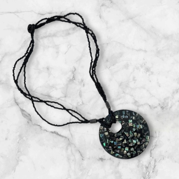 FREE 💎💟Vintage Black Beaded Necklace with Statement Pendant - Picture 2 of 12